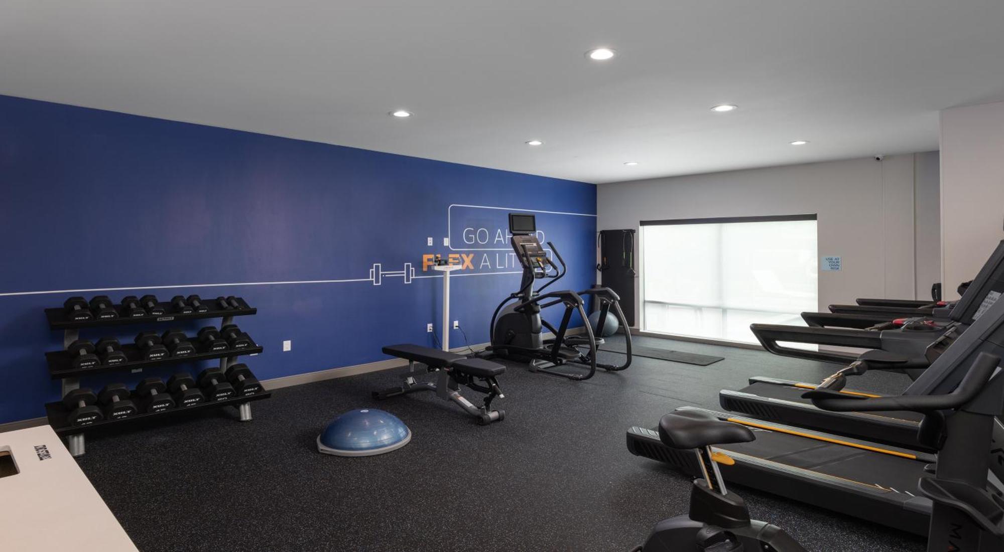 Holiday Inn Express & Suites - Hawaiian Gardens By Ihg Extérieur photo